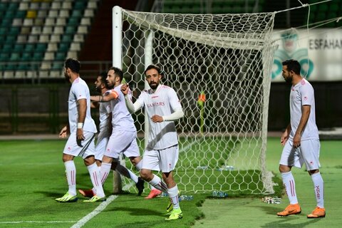 ون‌پارس ۱ _ شهرداری بندرعباس ۰/ ون‌پارس در آستانه صعود به لیگ یک