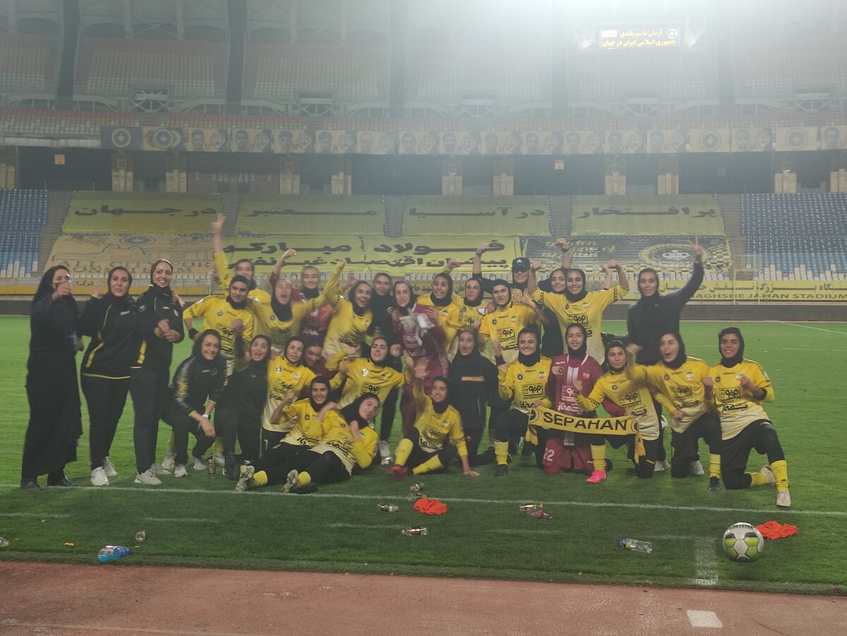 تماس تصویری ساکت با دختران سپاهانی‌ها