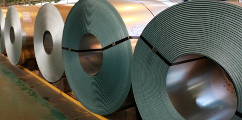 مقایسه عملکرد تولید در فولاد مبارکه در سال ۱۴۰۱ با سال ۱۴۰۰