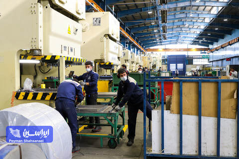 تعطیلی واحدهای صنعتی با وضع عوارض صادراتی پلکانی