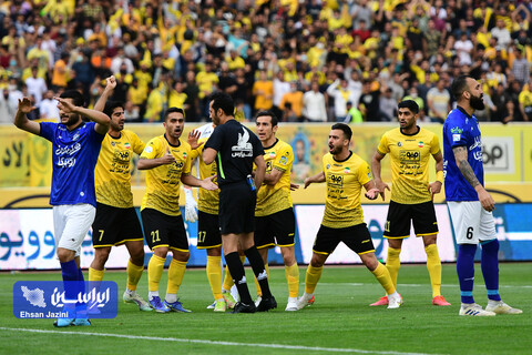 پیکان صفر _ سپاهان یک/ سه امتیاز پیشکش از تهران