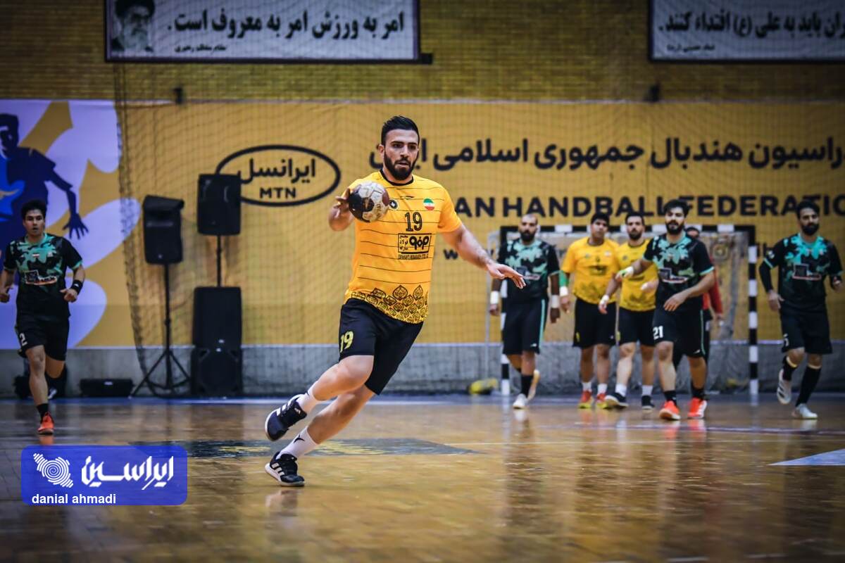 سپاهان ۳۸ _ گیتی پسند ۳۳/ طلایی‌پوشان پیروز دربی نصف‌جهان