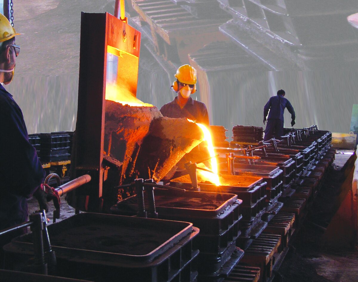 صنایع دارای کوره‌های ذوب در خاموشی‌ها خسارت می‌بینند
