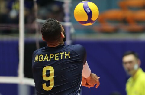 پیکان ۳ _ ناخون ۱/ پیروزی در روز نیمکت‌نشینی ستاره‌ها