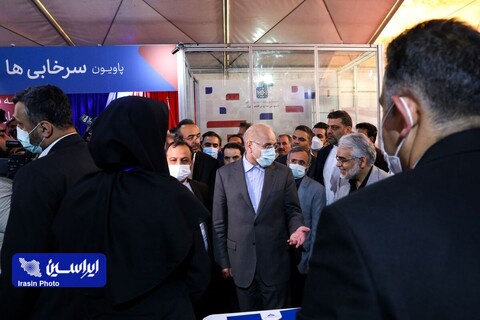 بازدید رئیس مجلس شورای اسلامی از غرفه فولاد مبارکه در نمایشگاه جانبی نخستین رویداد بین‌المللی خصوصی‌سازی اقتصاد ایران