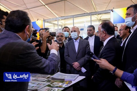 بازدید رئیس مجلس شورای اسلامی از غرفه فولاد مبارکه در نمایشگاه جانبی نخستین رویداد بین‌المللی خصوصی‌سازی اقتصاد ایران