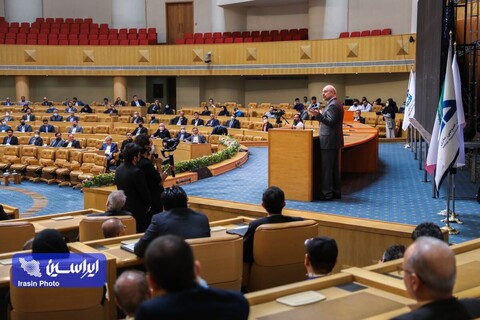 بازدید رئیس مجلس شورای اسلامی از غرفه فولاد مبارکه در نمایشگاه جانبی نخستین رویداد بین‌المللی خصوصی‌سازی اقتصاد ایران