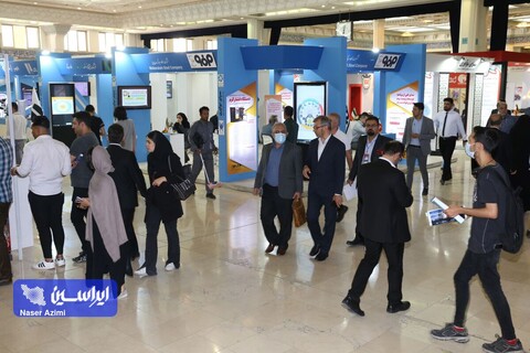 غرفه شرکت فولاد مبارکه در نخستین رویداد ملی "عصر امید "