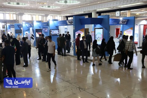 غرفه شرکت فولاد مبارکه در نخستین رویداد ملی "عصر امید "