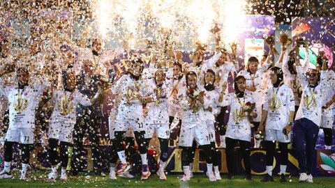 خاتون قهرمان شد/ طلسم سپاهان و سومی نشکست