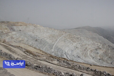 استقرار معدن جدید در کرکس کوه نطنز تکذیب شد