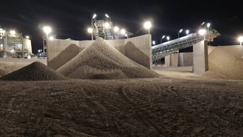 ثبت رکورد تولید ماهیانه ۱۰۲۲۲۲ تن تولید سنگ آهک دانه‌بندی شده در فولادسنگ مبارکه