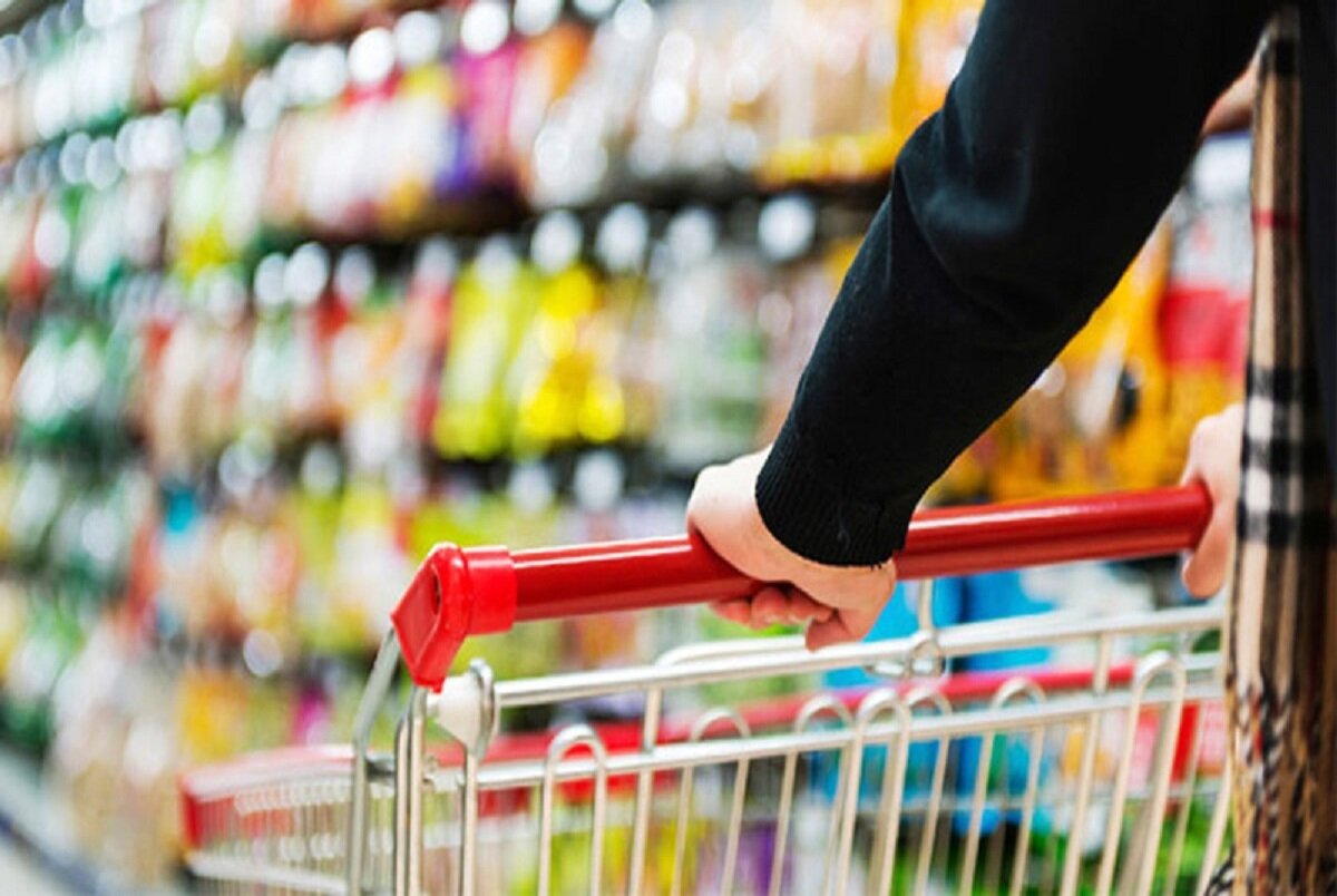 رشد فزاینده قیمت ها باید مهار شود