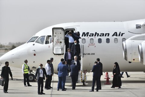 وزیر صمت وارد اصفهان شد