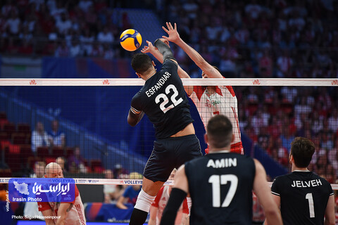 دیدار تیم‌های والیبال ایران و لهستان