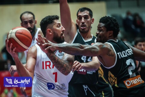 دیدار تیم‌های بسکتبال ایران و اردن