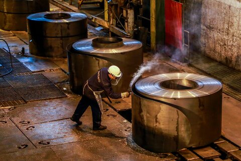 قیمت‌ کویل‌ نورد گرم بر مدار ریزشی