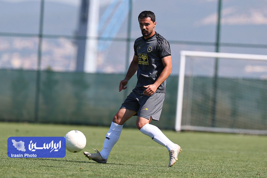 نورافکن: امسال شرایط سپاهان تفاوت دارد