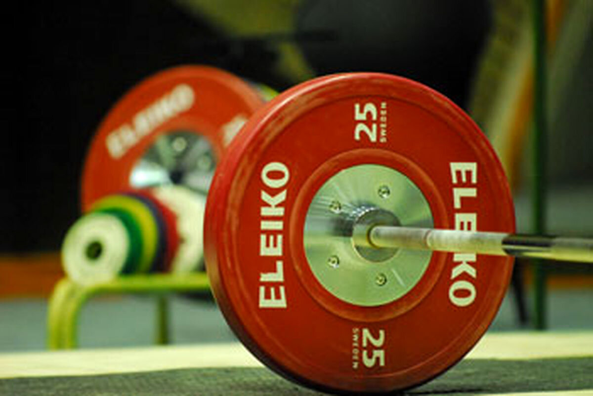 قوی‌ترین جوان آسیا ایرانی است/ اسفندیاری طلایی شد