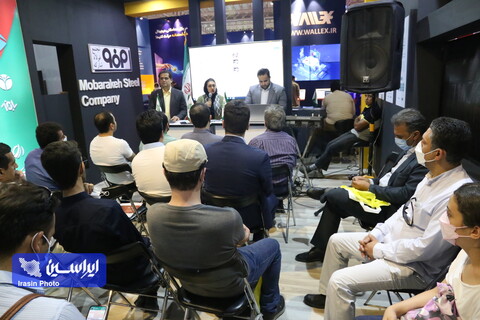 دومين روز از نمايشگاه صنعت مالى