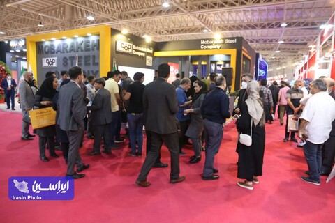 چهارمین روز از چهاردهمین نمایشگاه بین‌المللی صنعت مالی (بورس، بانک و بیمه)