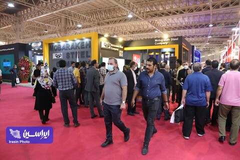 چهارمین روز از چهاردهمین نمایشگاه بین‌المللی صنعت مالی (بورس، بانک و بیمه)