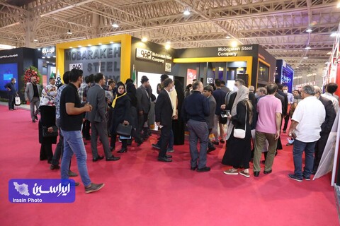 چهارمین روز از چهاردهمین نمایشگاه بین‌المللی صنعت مالی (بورس، بانک و بیمه)