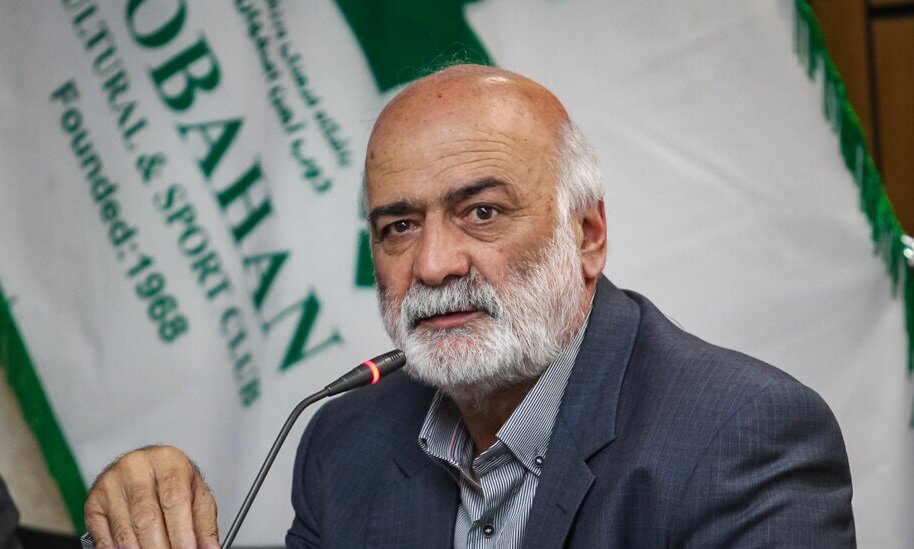 بازیکن حق صحبت درباره سرمربی را ندارد/ ابقای اسکوچیچ تصمیم درستی بود