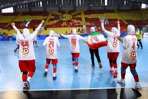 پاداش ارزی و ریالی در انتظار دختران هندبالیست ایران