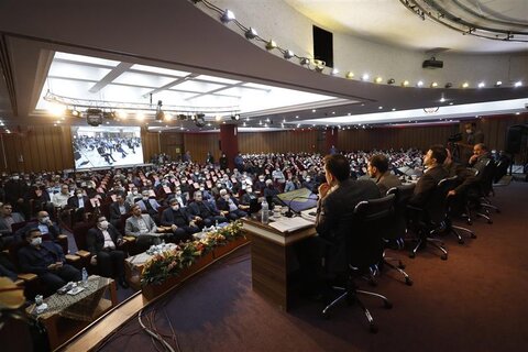 افزایش سرمایه ۸۰.۸۸ درصدی از محل سود انباشته و تقسیم حدود ۵۰ هزار میلیارد تومان سود نقدی(۱۷۰ تومان به‌ازای هر سهم) در مجمع فولاد مبارکه اصفهان
