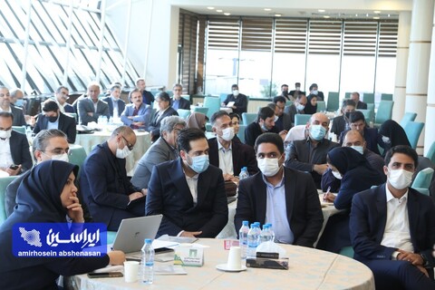 روز اول کارگاه طراحی مدل کسب و کار شرکت‌های گروه سرمایه‌گذاری توسعه معادن و فلزات
