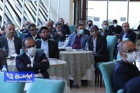 روز اول کارگاه طراحی مدل کسب و کار شرکت‌های گروه سرمایه‌گذاری توسعه معادن و فلزات