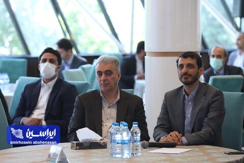 دومین روز کارگاه طراحی مدل کسب و کار شرکت‌ سرمایه‌گذاری توسعه معادن و فلزات