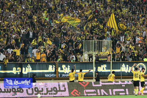 بازی فولاد مبارکه سپاهان- نساجی مازندران