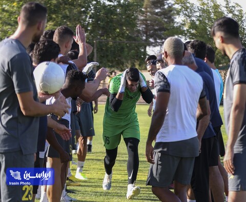 استقبال سپاهانی‌ها از نیازمند و قربانی + عکس