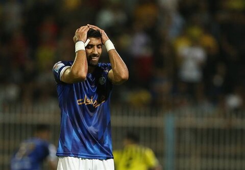 استقلال صفر _ آلومینیوم صفر/ رحمتی دست پر آزادی را ترک کرد