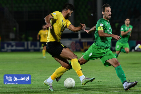 دیدار تیم‌های ذوب‌آهن و فولاد مبارکه سپاهان