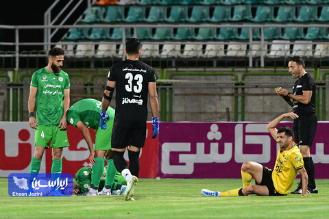 دیدار تیم‌های ذوب‌آهن و فولاد مبارکه سپاهان