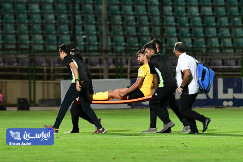 دیدار تیم‌های ذوب‌آهن و فولاد مبارکه سپاهان