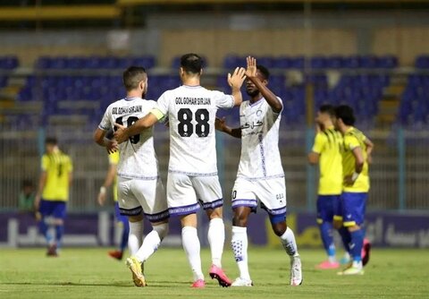 نساجی یک _ گل‌گهر صفر/ ژنرال لغزید و صدر از دست رفت