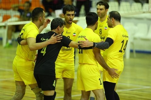 تیم والیبال فولاد مبارکه به مرحله حذفی مسابقات ایمیدرو صعود کرد