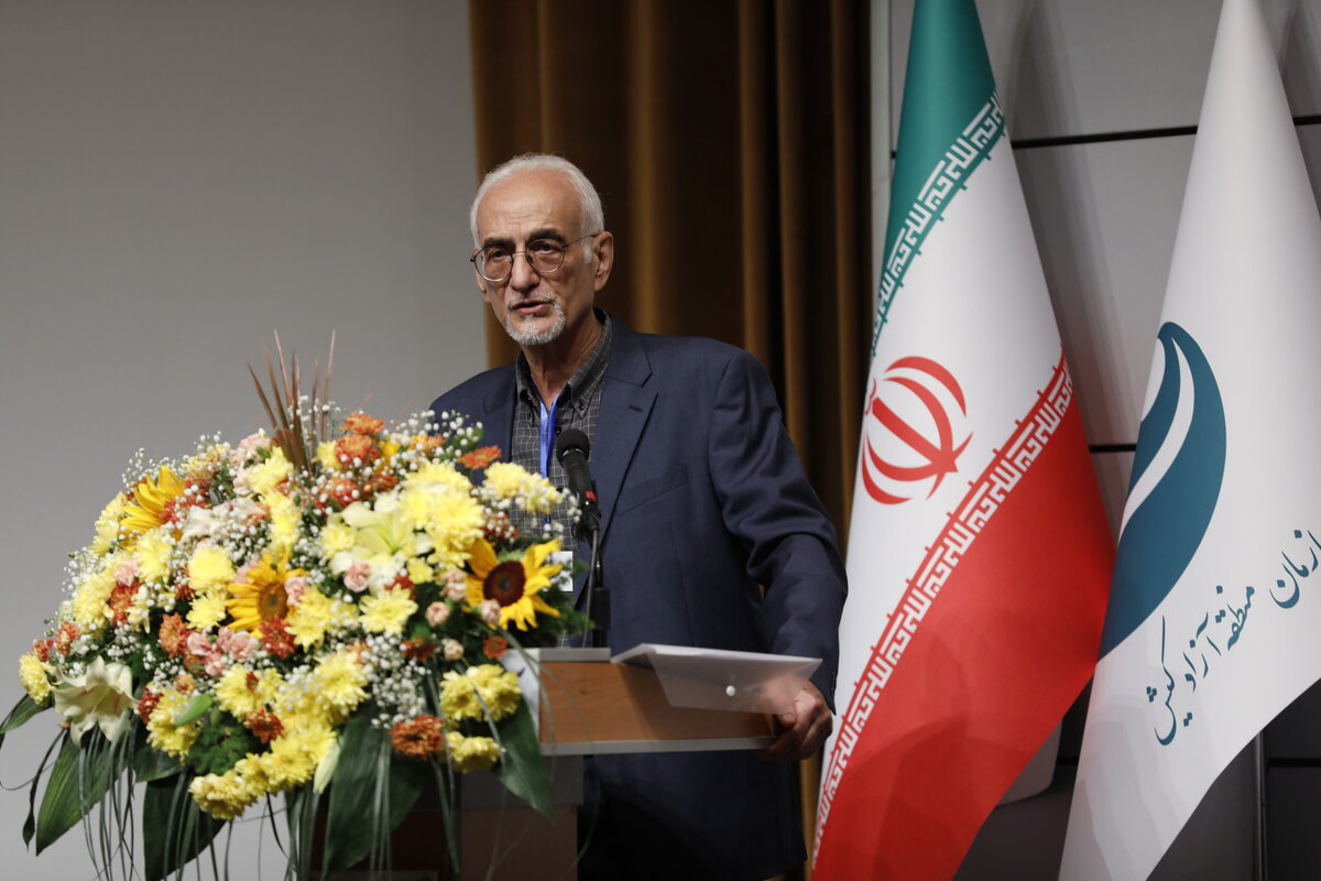 معرفی «مرد سال فولاد ایران» در آیین اختتامیه سمپوزیوم فولاد ۴۰۱ 