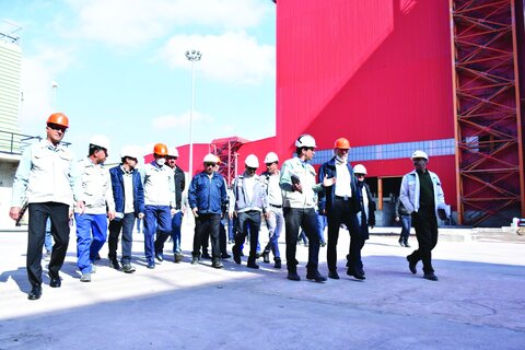 تأکید مدیرعامل شرکت ملی فولاد ایران بر تسریع در اجرای پروژه‌های فولاد سفیددشت