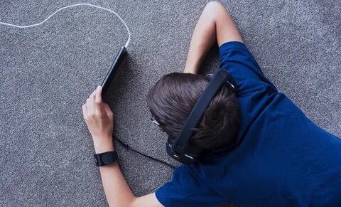 یک میلیارد جوان در دنیا در معرض آسیبِ شنوایی