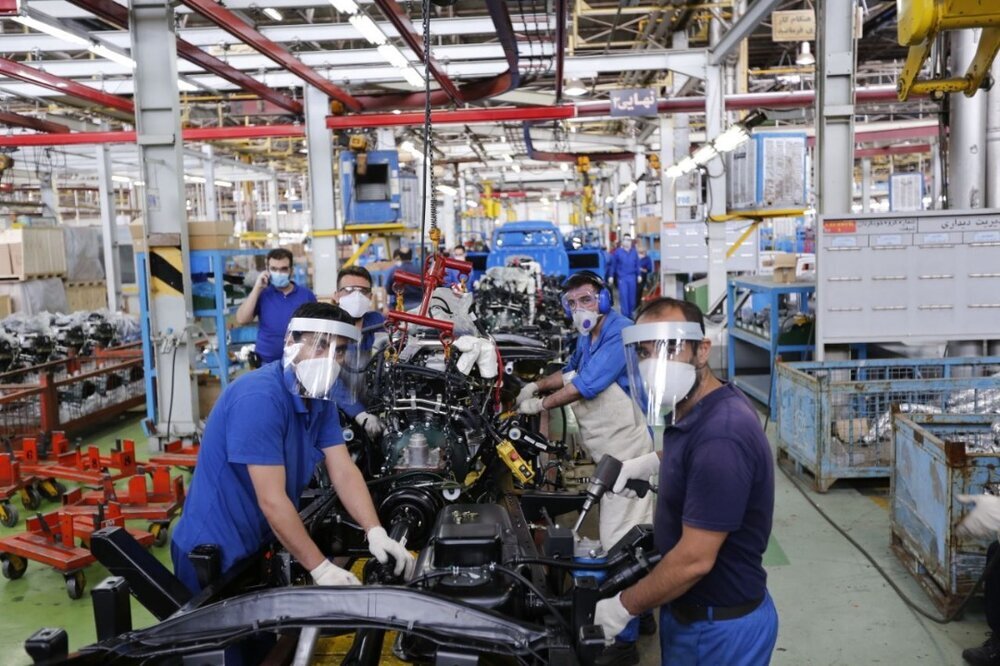 رشد ۳٫۶ درصدی اقتصاد در تابستان/ رشد بخش صنعت به ۸.۷ درصد رسید