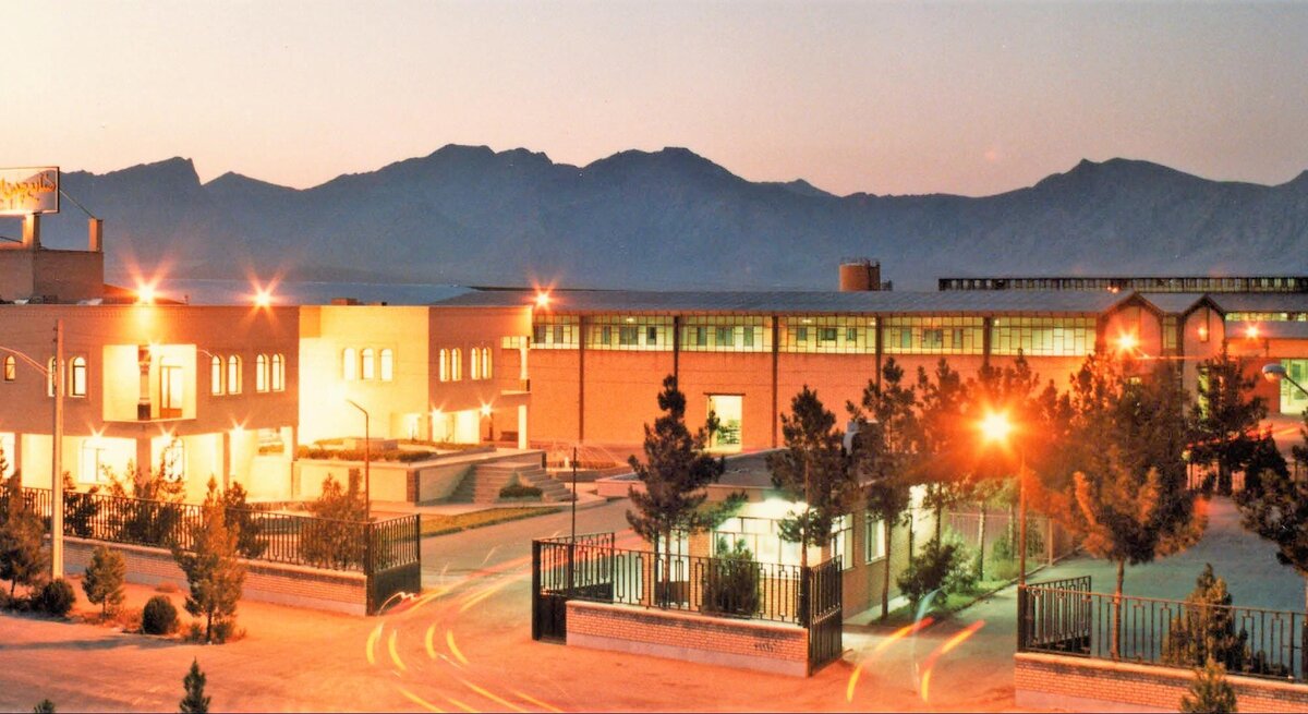 بومی‌سازی، رمز بقای تولید است