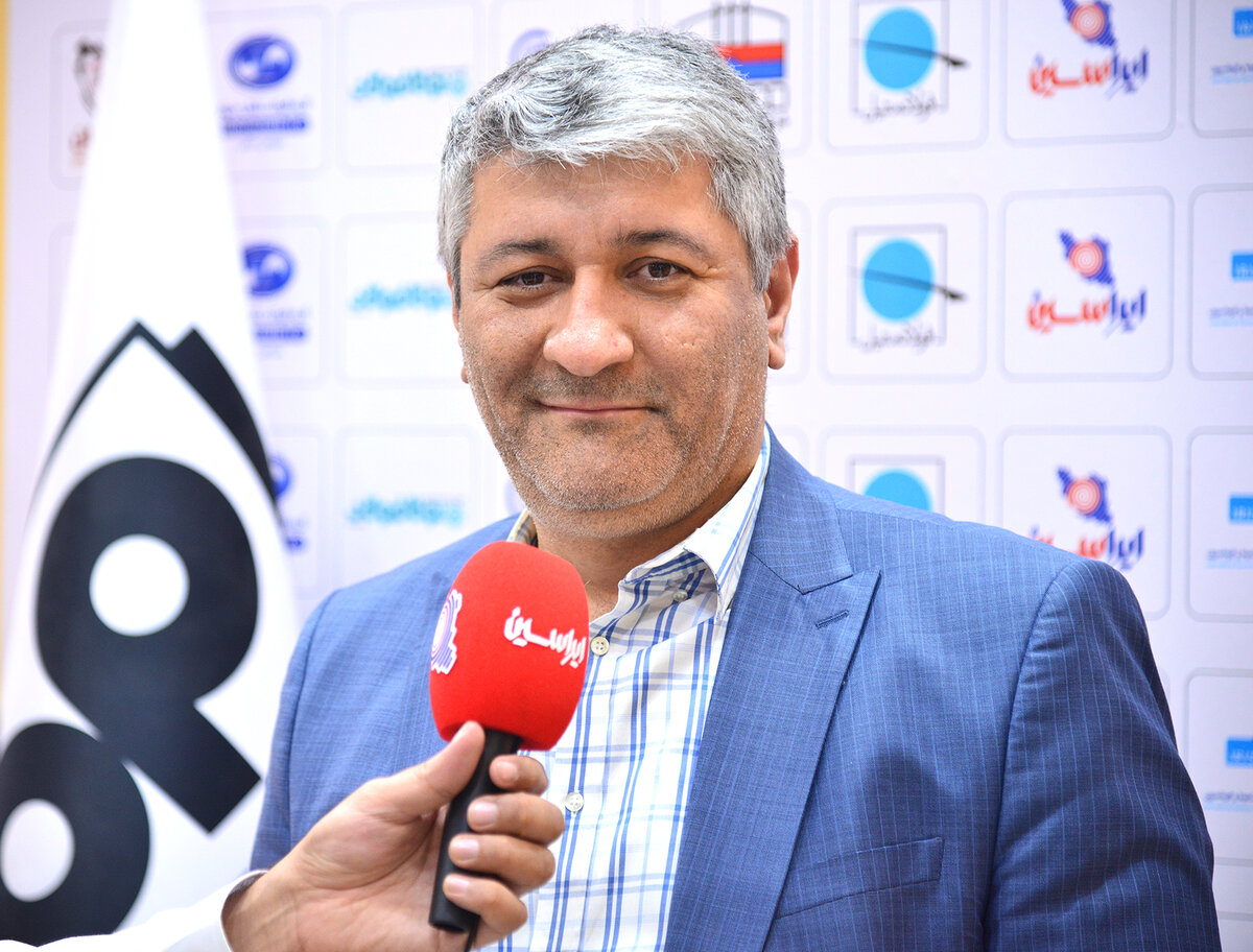 سرمایه گذاری؛ زمینه ساز صادرات با ارزش افزوده بالا/ گشایش در تامین ماشین آلات معدنی 