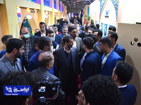 بازدید مدیرعامل فولاد مبارکه از مجموعه غرفه‌های این شرکت در ایران متافو 2022