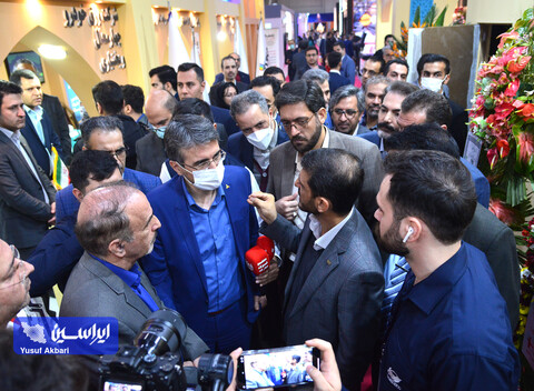 بازدید مدیرعامل فولاد مبارکه از مجموعه غرفه‌های این شرکت در ایران متافو 2022