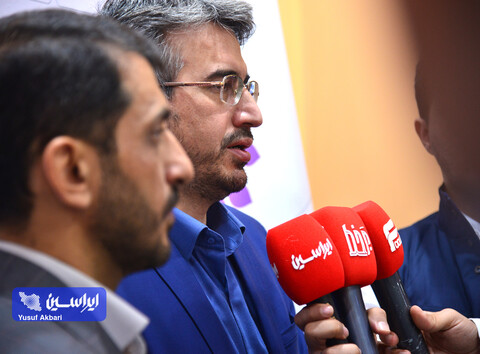 بازدید مدیرعامل فولاد مبارکه از مجموعه غرفه‌های این شرکت در ایران متافو 2022